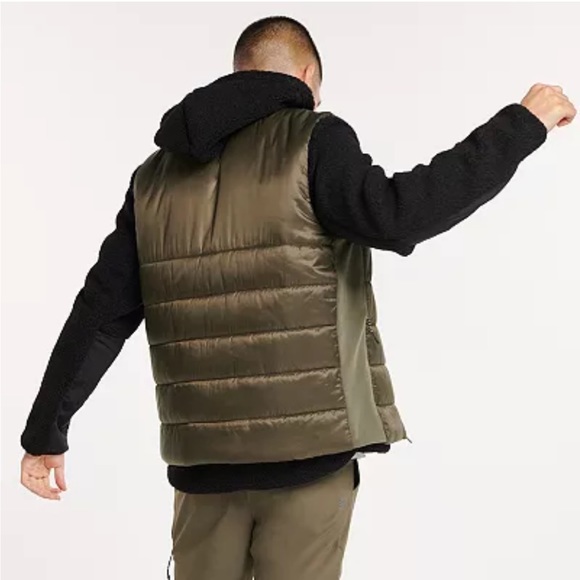 NWT Men’s FLX Active Quilted Vest - Picture 2 of 6